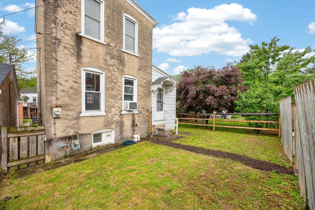 24 E 5th Street - Photo 22