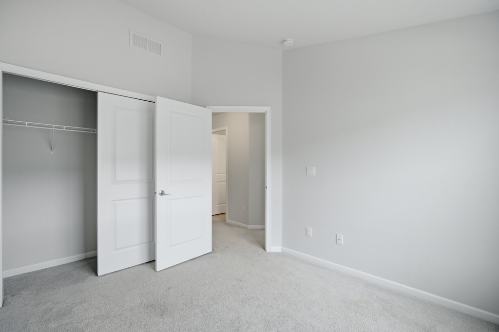 2780 Ashcombe Drive - Photo 25