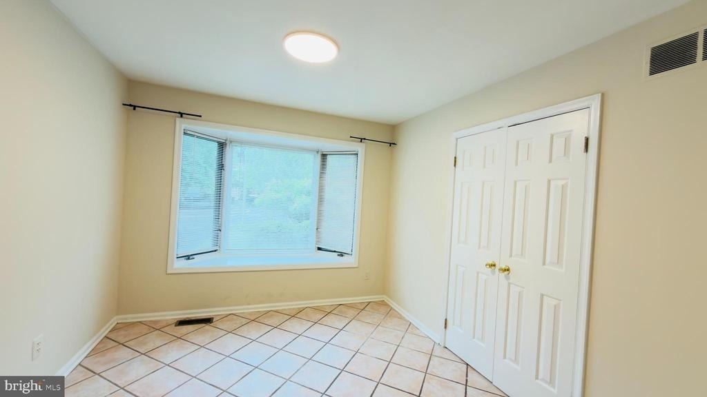 79 Militia Hill - Photo 5