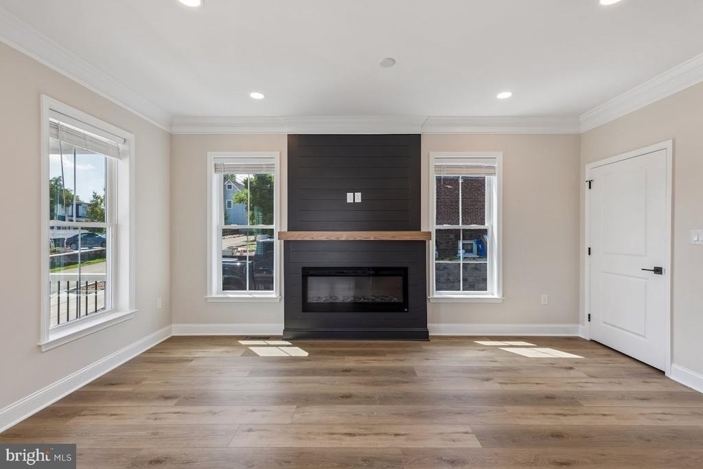21 Christman Street - Photo 6