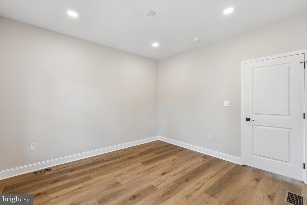 21 Christman Street - Photo 14