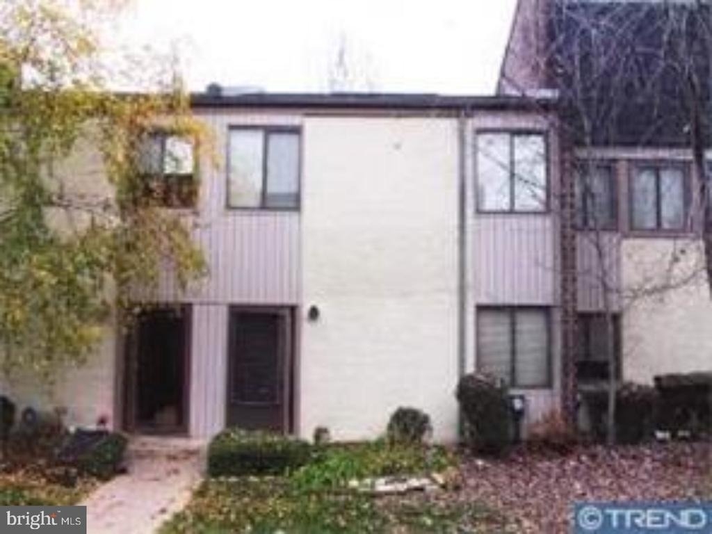 4844 Oxford Court - Photo 0
