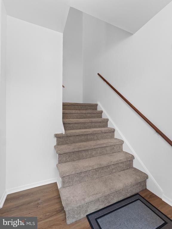 1809 Silver Court - Photo 2