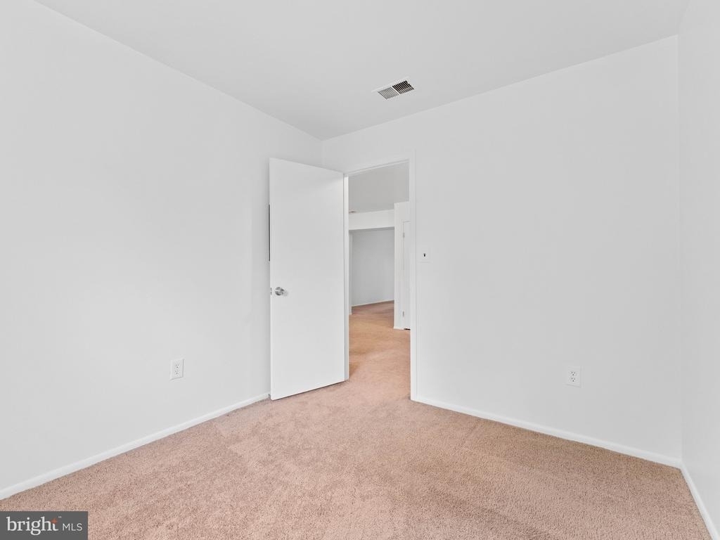 1809 Silver Court - Photo 17