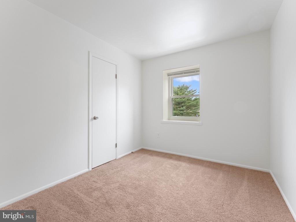 1809 Silver Court - Photo 16