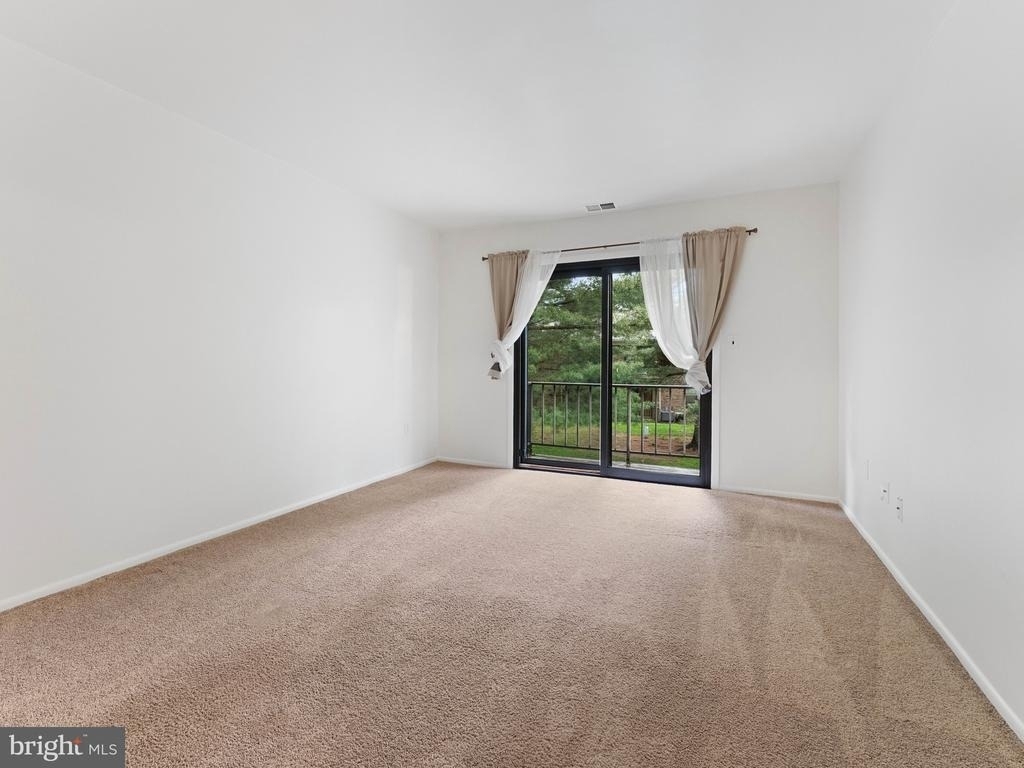 1809 Silver Court - Photo 11