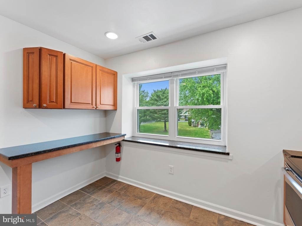 1809 Silver Court - Photo 9