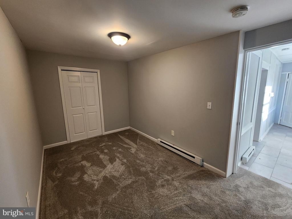 1023 Chestnut Avenue - Photo 0