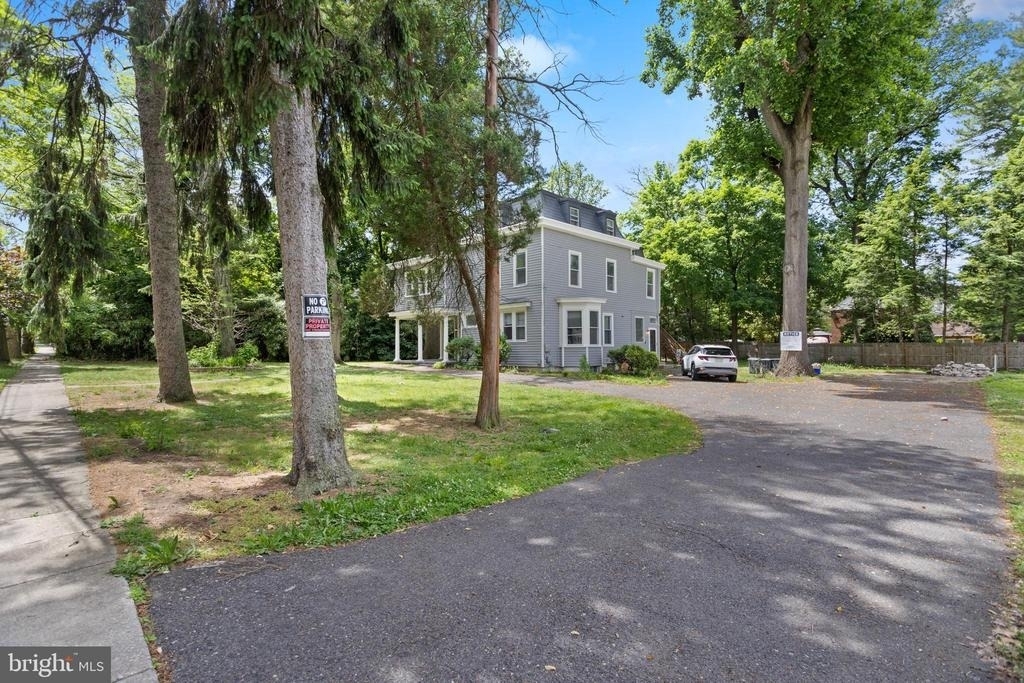 117 E Walnut Avenue - Photo 3