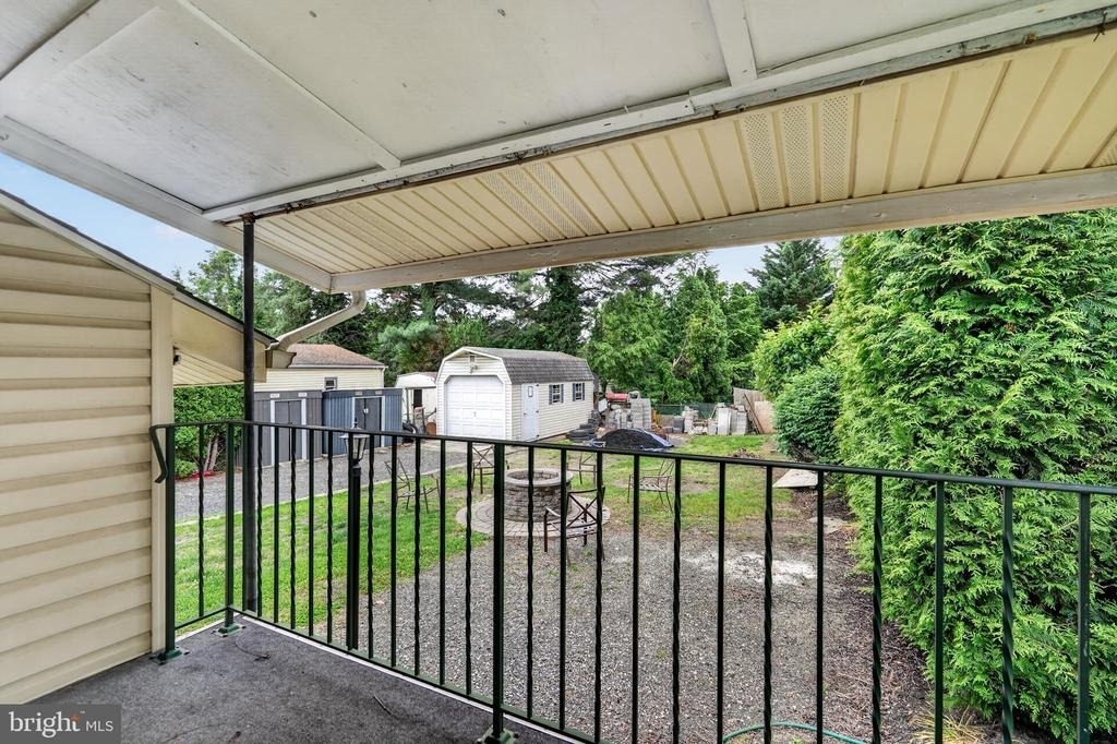 106 Ford Street - Photo 25
