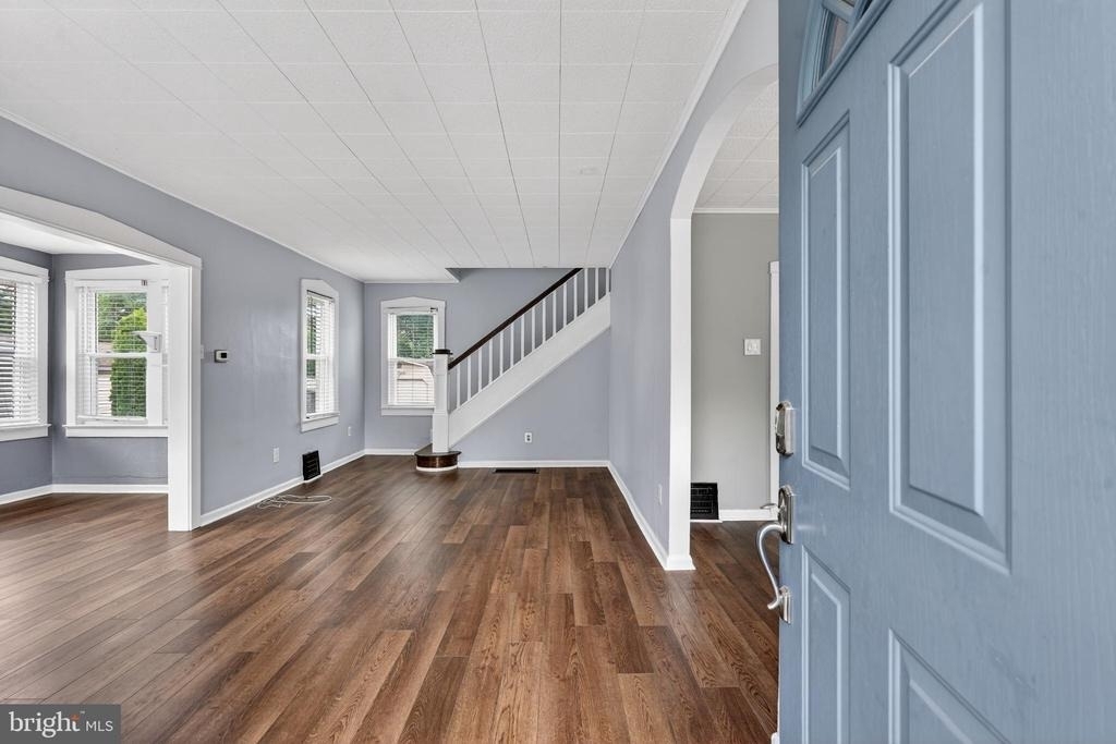 106 Ford Street - Photo 1