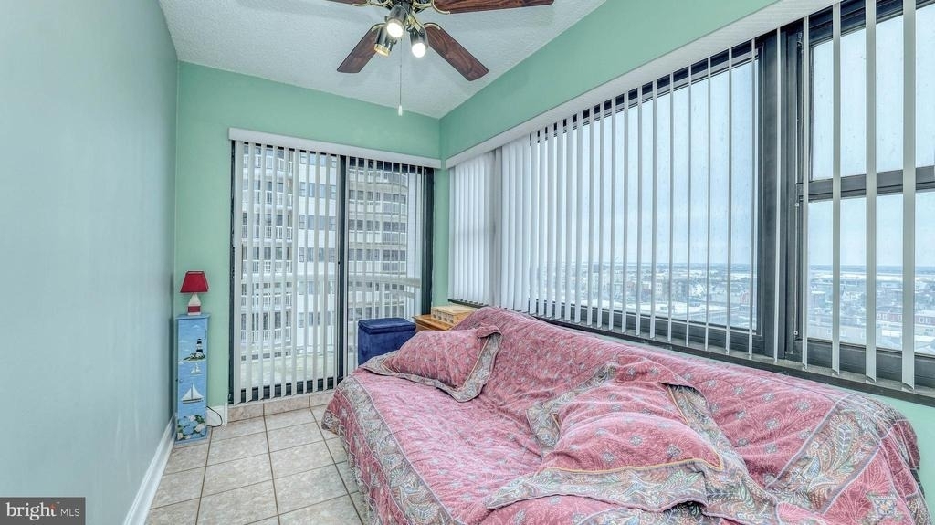 3101 Boardwalk - Photo 1