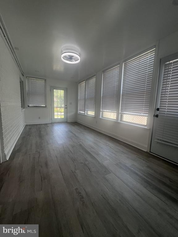 5825 Lamont Drive - Photo 16