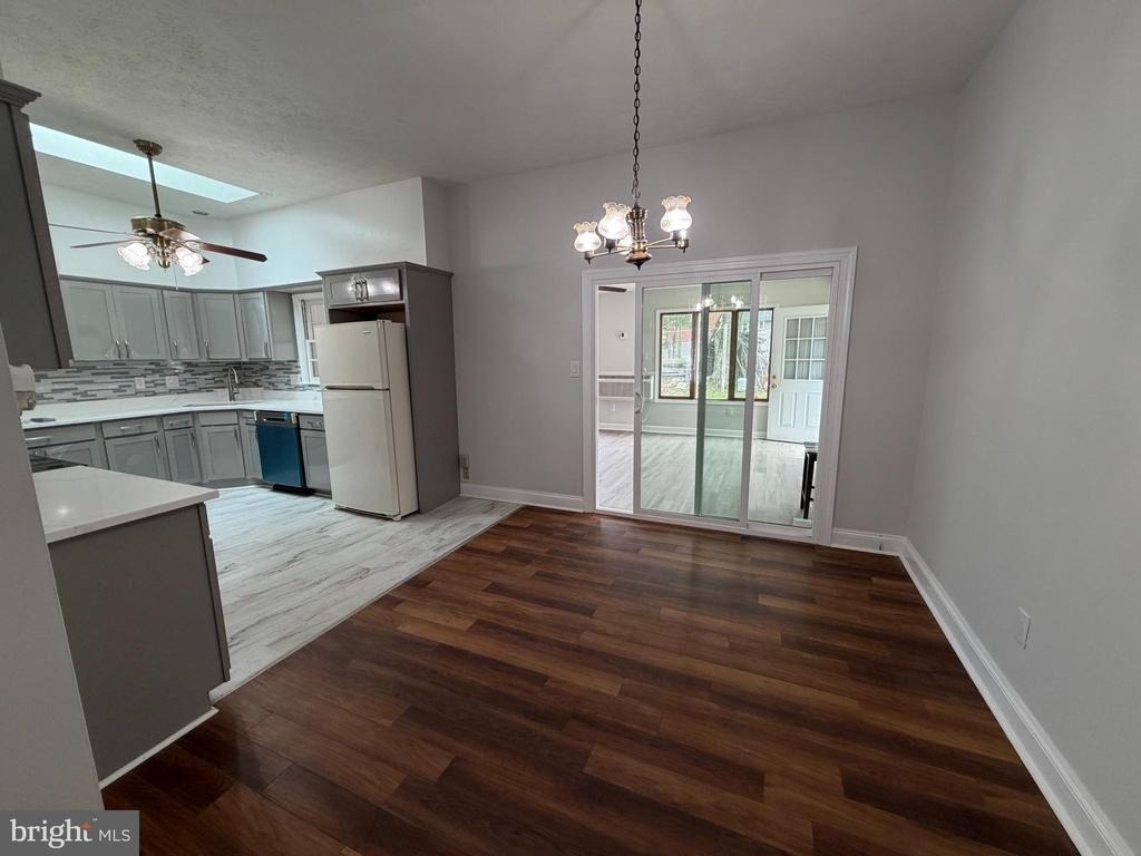 5825 Lamont Drive - Photo 27
