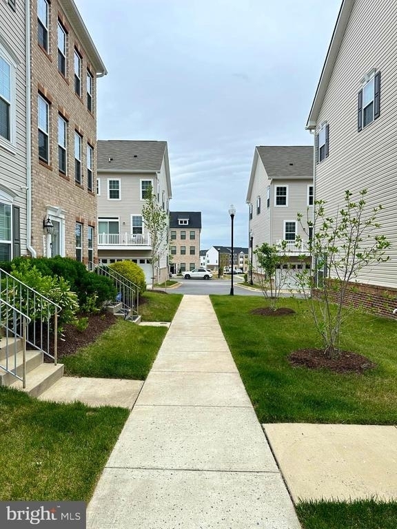 5331 Greenwich Circle - Photo 3