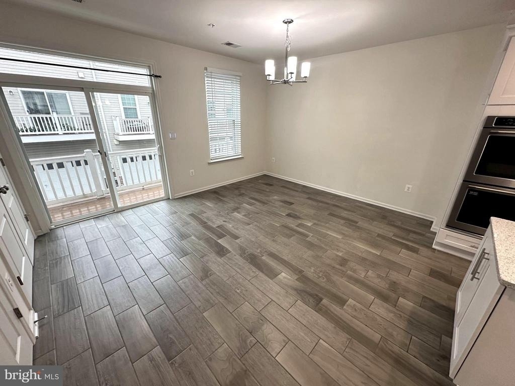 5331 Greenwich Circle - Photo 12