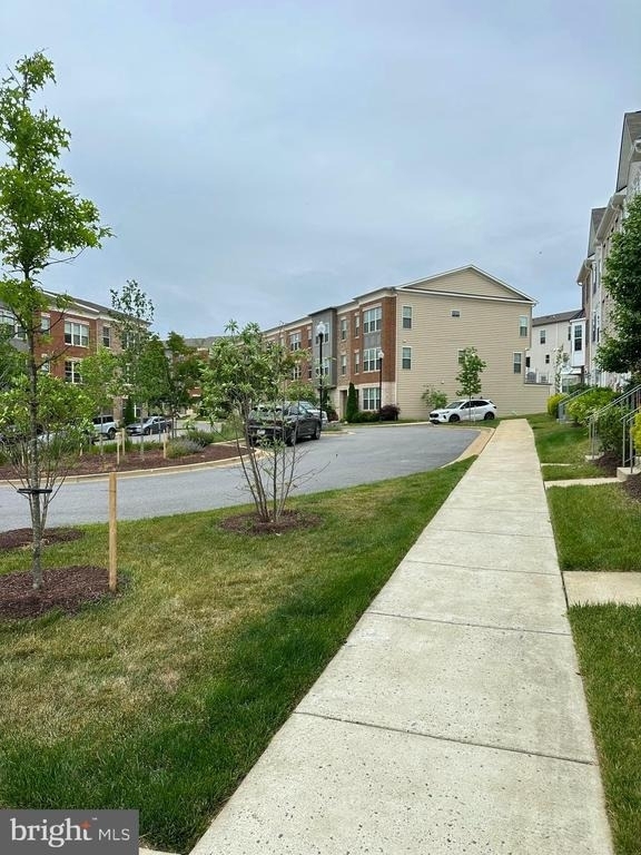 5331 Greenwich Circle - Photo 4