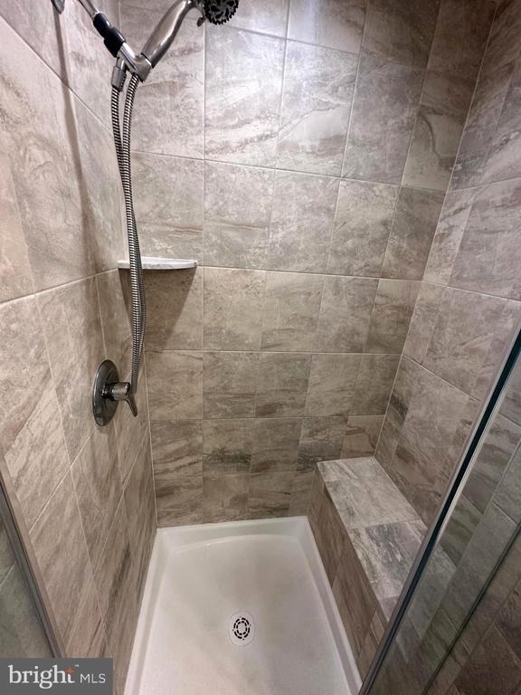5331 Greenwich Circle - Photo 16