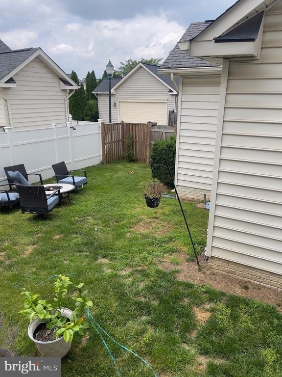23215 Frederick Road - Photo 29