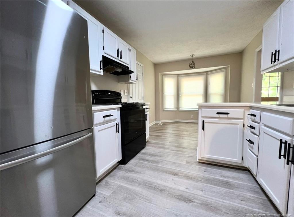 715 Ashburton Drive - Photo 3