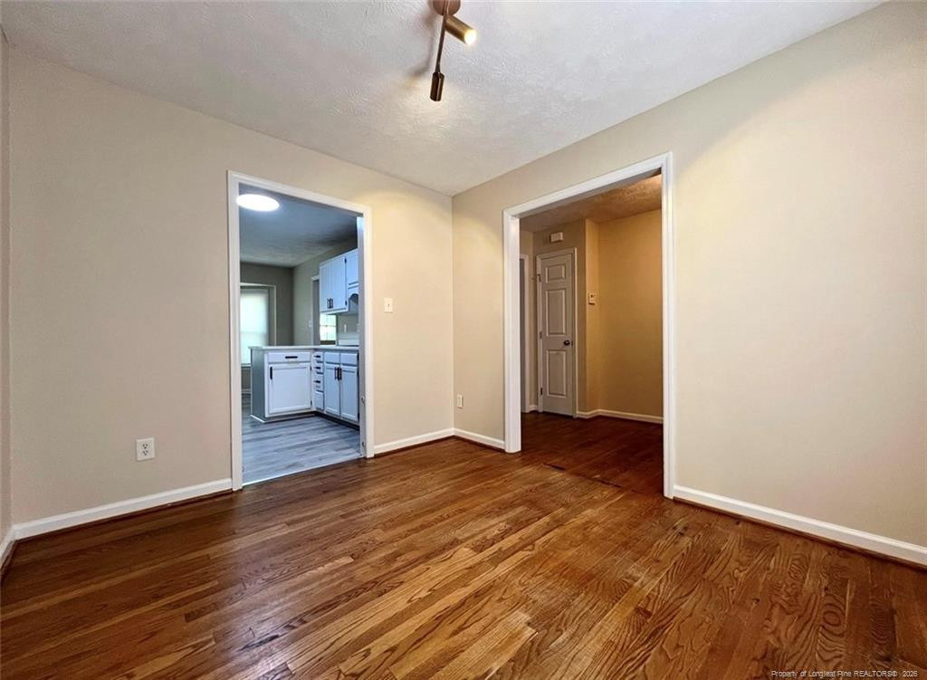 715 Ashburton Drive - Photo 7