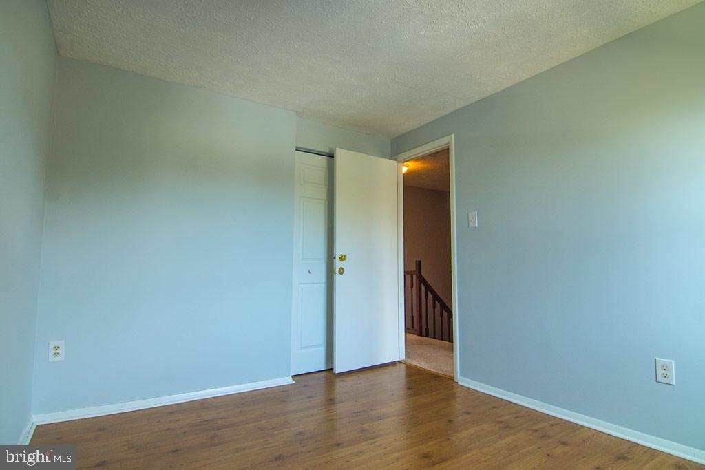 7821 White Cliff Terrace - Photo 10