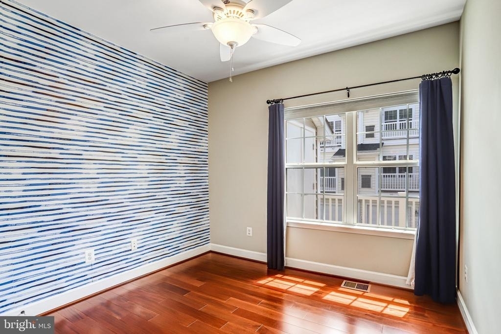 13526 Waterford Hills Boulevard - Photo 31