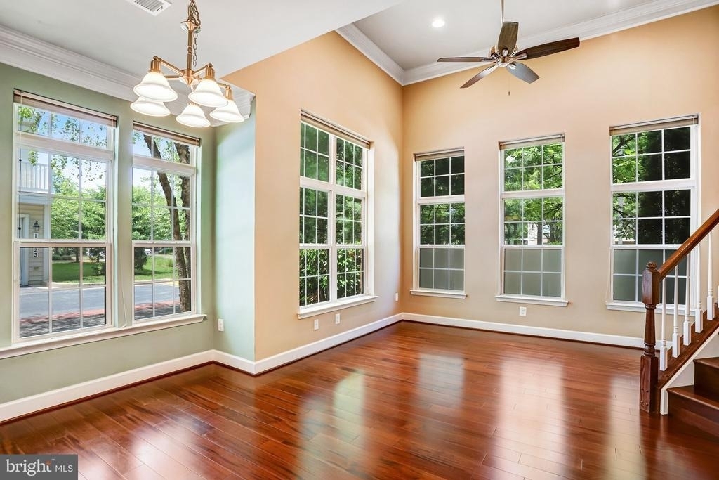 13526 Waterford Hills Boulevard - Photo 6