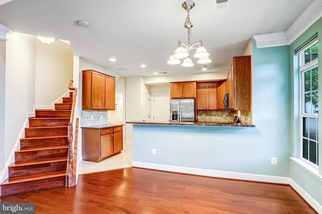 13526 Waterford Hills Boulevard - Photo 21