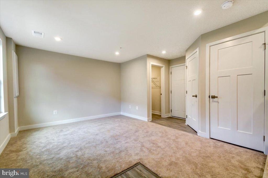 9583 Tall Oaks Road - Photo 5