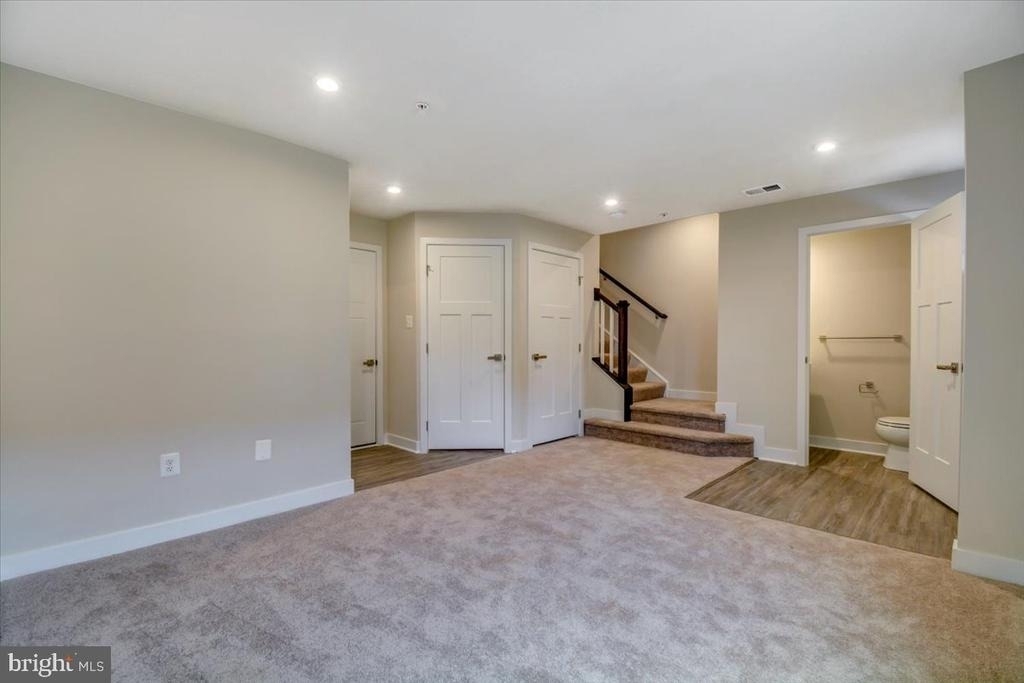 9583 Tall Oaks Road - Photo 7