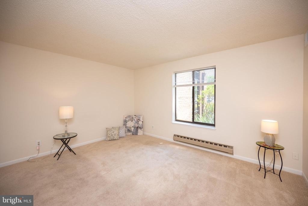 15310 Beaverbrook Court - Photo 9