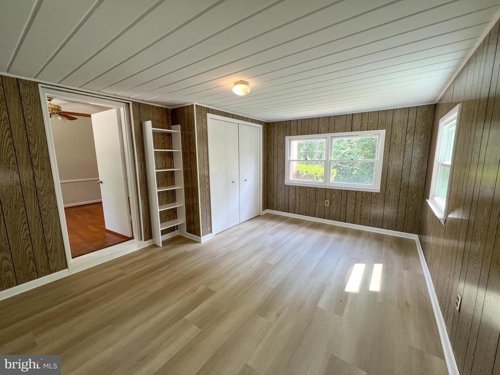 10001 Woodhill Road - Photo 16