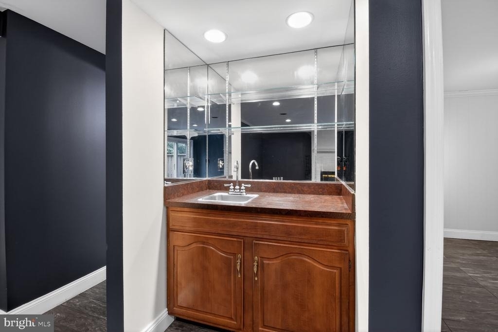7435 Crestberry Lane - Photo 40