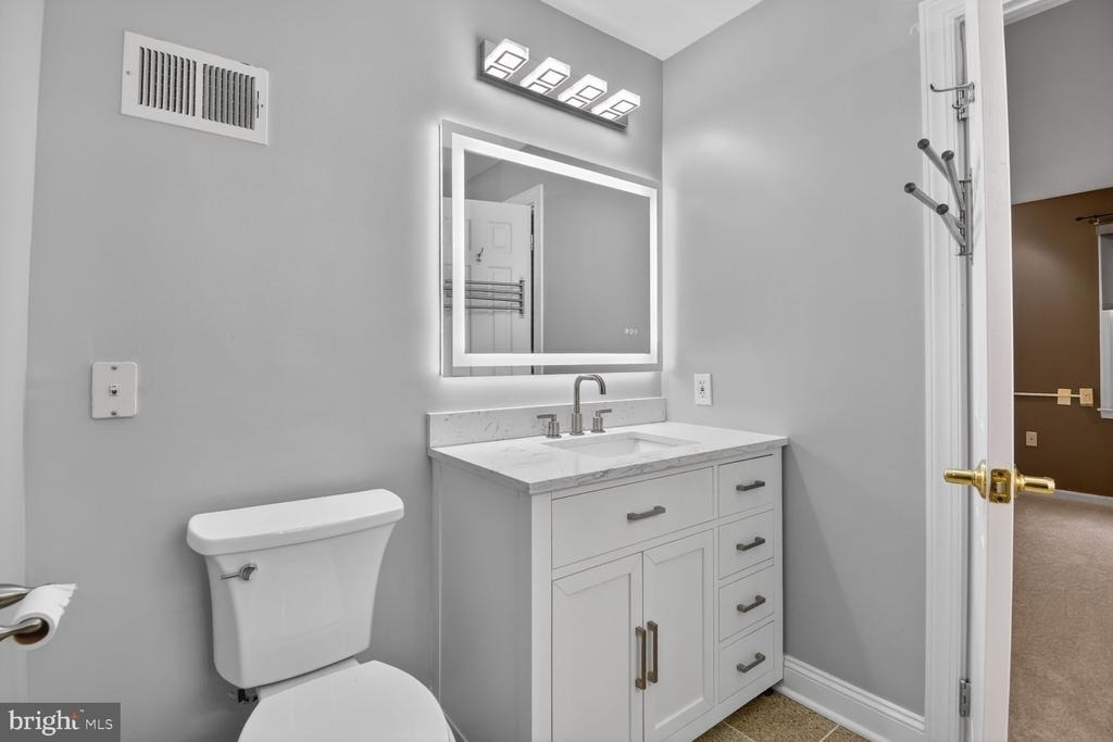 7435 Crestberry Lane - Photo 30