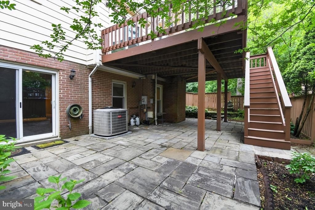 7435 Crestberry Lane - Photo 49