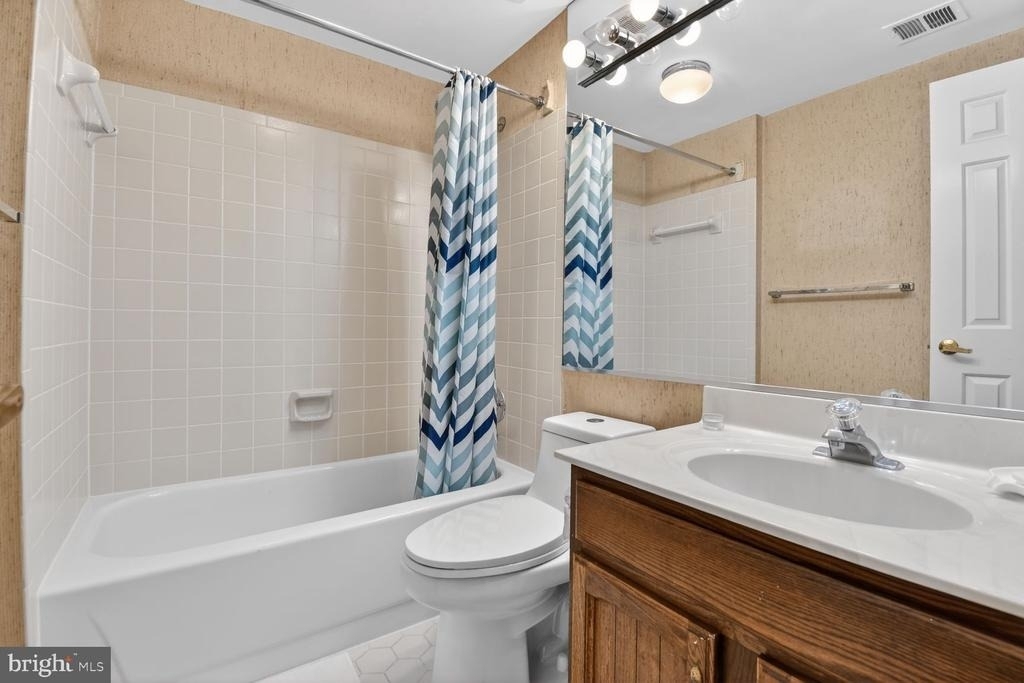7435 Crestberry Lane - Photo 41