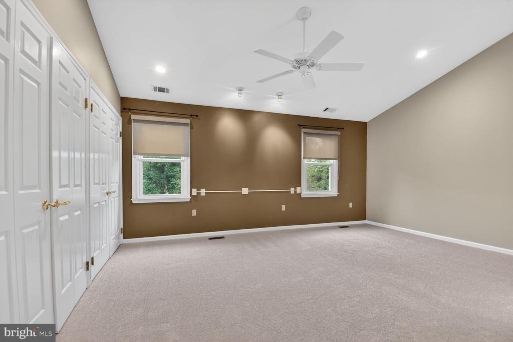 7435 Crestberry Lane - Photo 18
