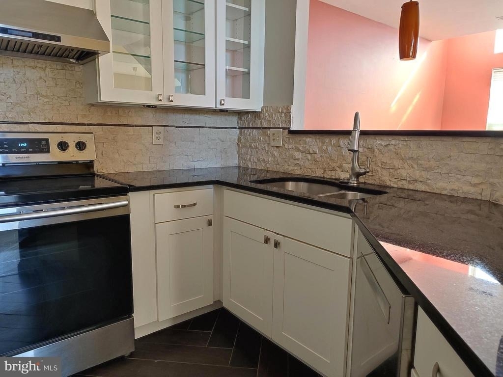 7671 Coachlight Lane - Photo 6