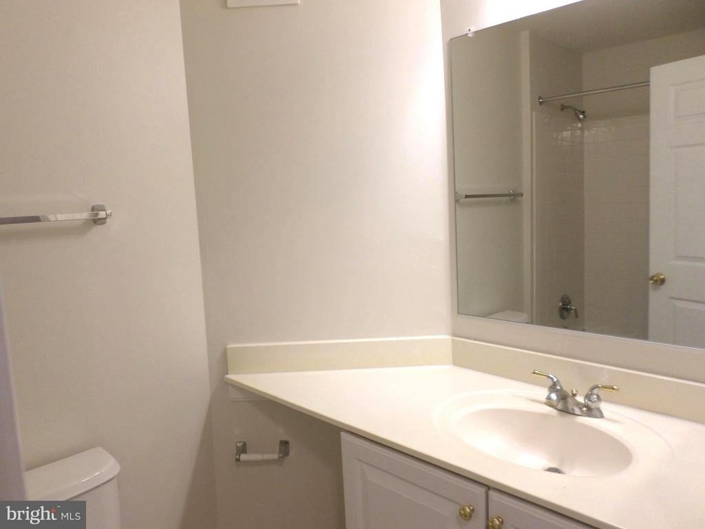 10808 Warfield Place - Photo 25