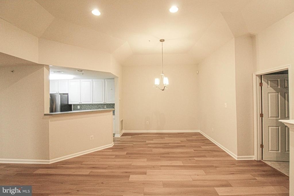 10808 Warfield Place - Photo 9