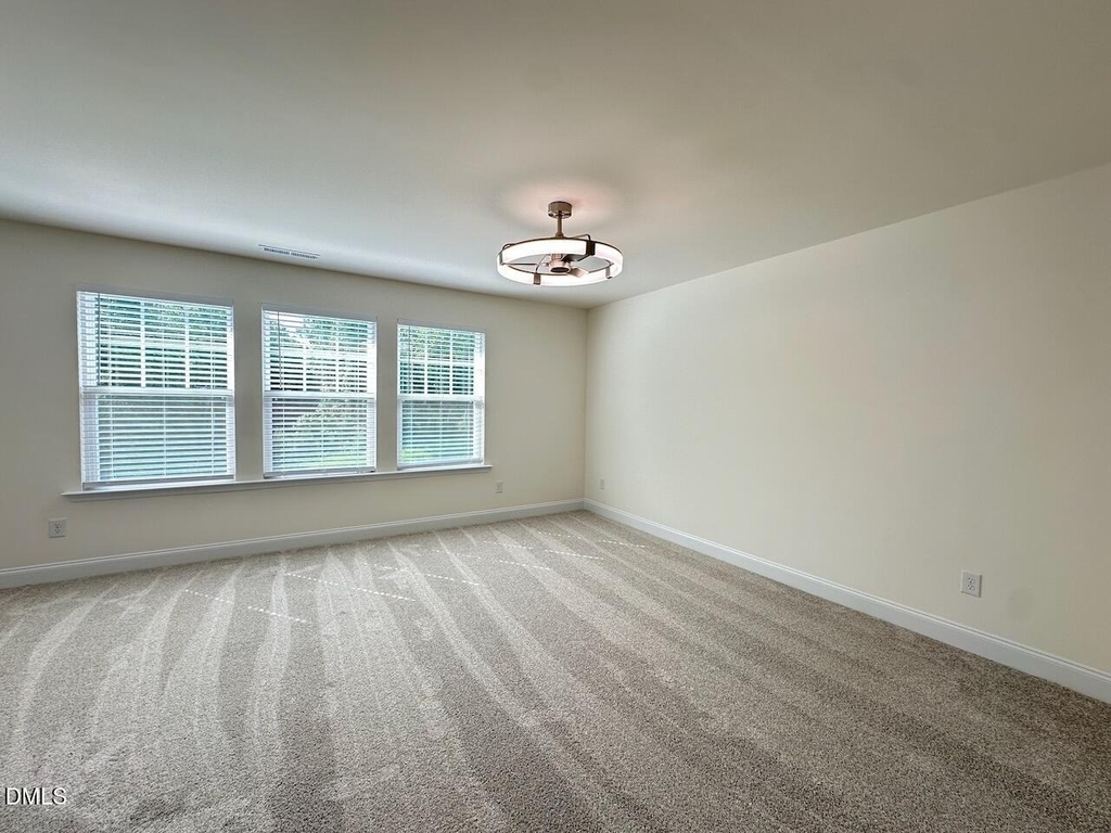 947 Kensley Grove Lane - Photo 15
