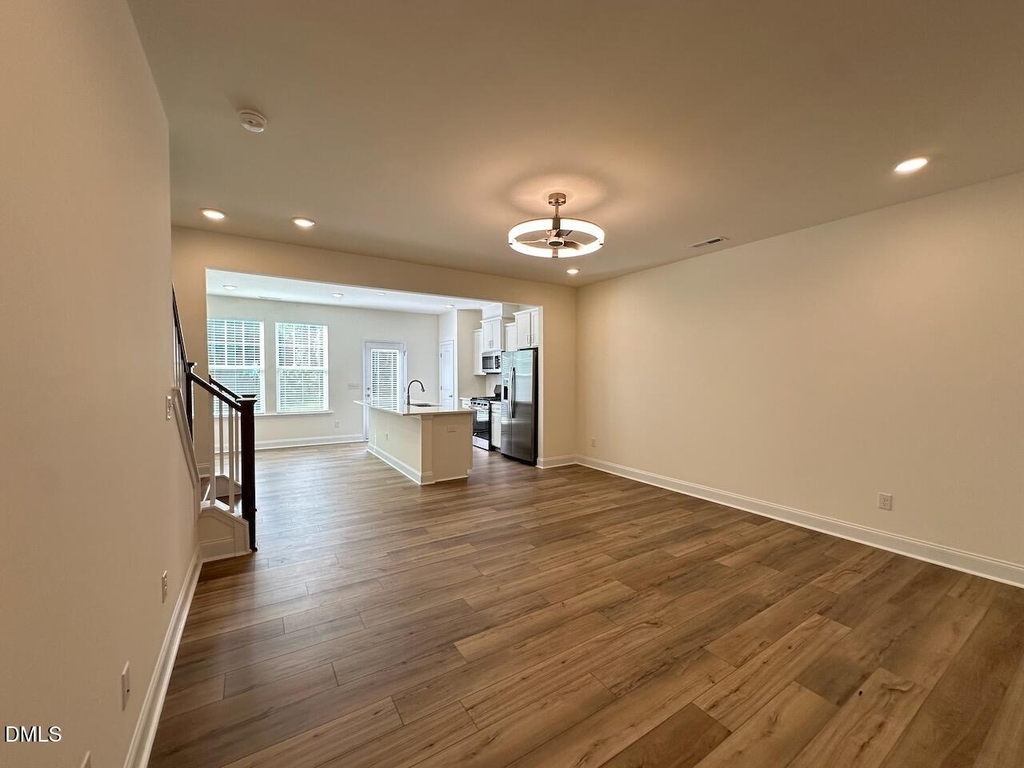 947 Kensley Grove Lane - Photo 5