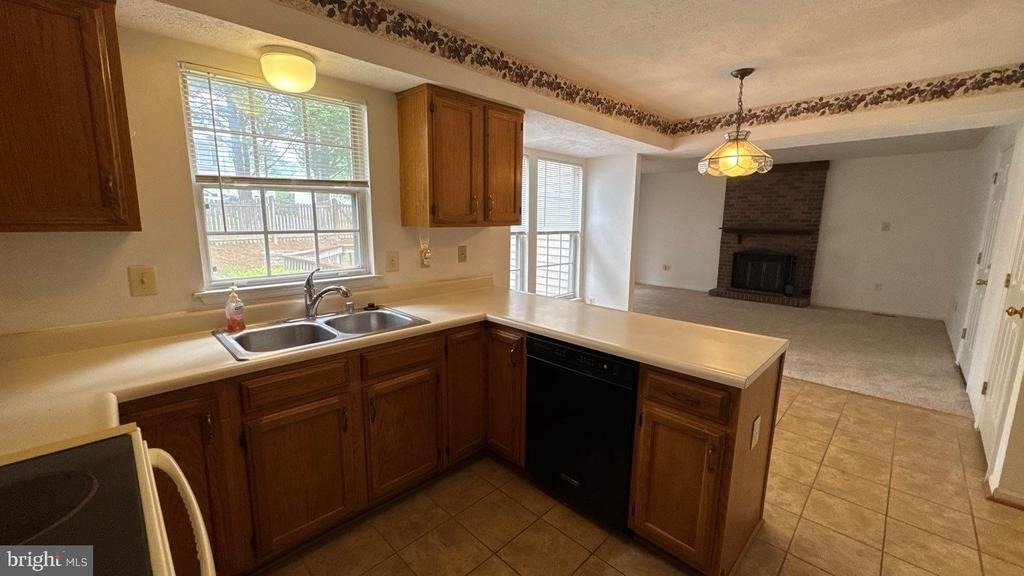 8698 Open Meadow Way - Photo 9