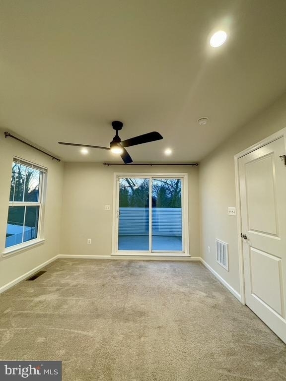 7042 Cedar Avenue - Photo 14