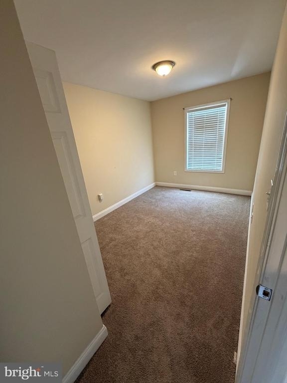 534 Lancaster Place - Photo 9