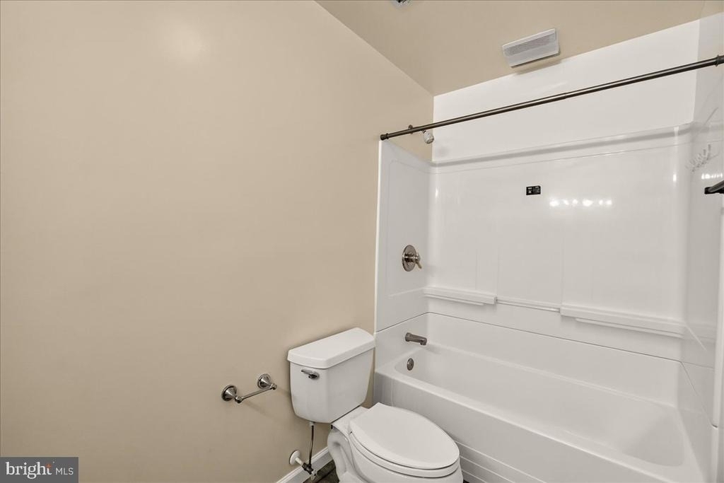 6430 Bellevue Place - Photo 37