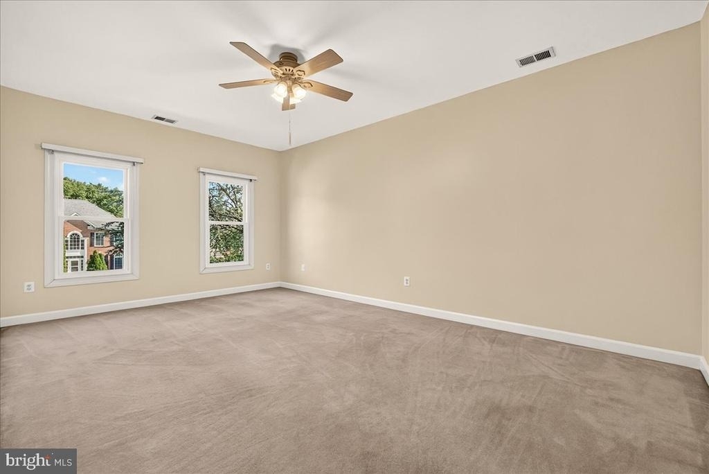 6430 Bellevue Place - Photo 21