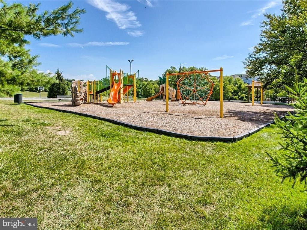 6430 Bellevue Place - Photo 53