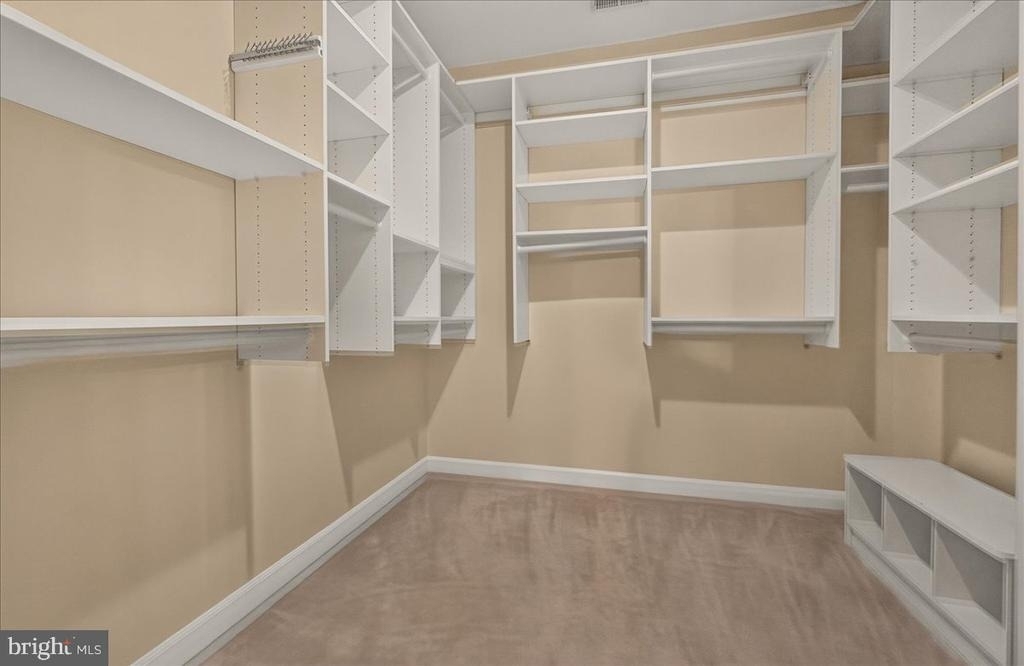 6430 Bellevue Place - Photo 23